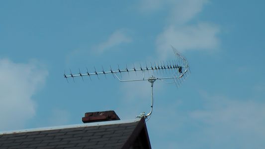 sirokopasmova antena pro prijem dvb-t